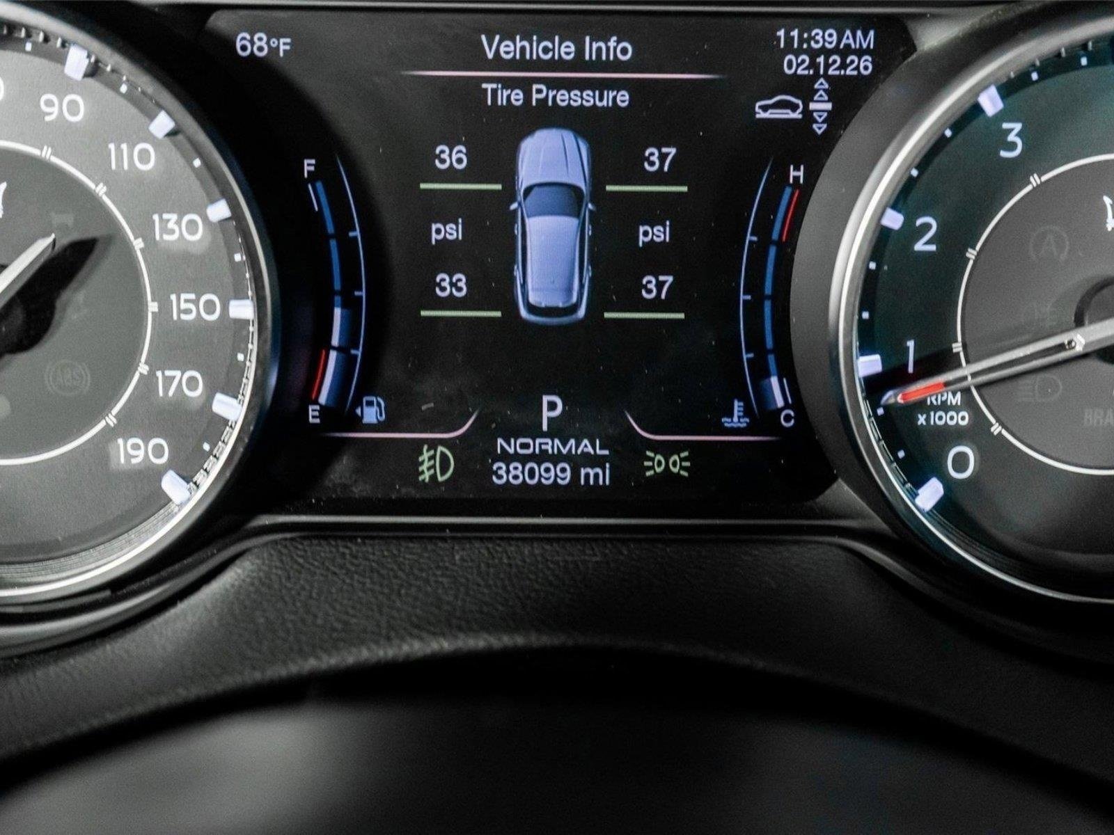 Used 2022 Maserati Levante GT AWD/4WD image 42