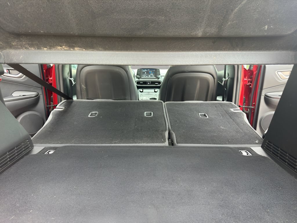 Used 2021 Hyundai Kona Limited w/ Cargo Package FWD image 15
