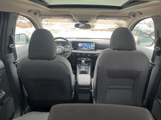 New 2026 Nissan Kicks SV w/ SV Premium Package image 27