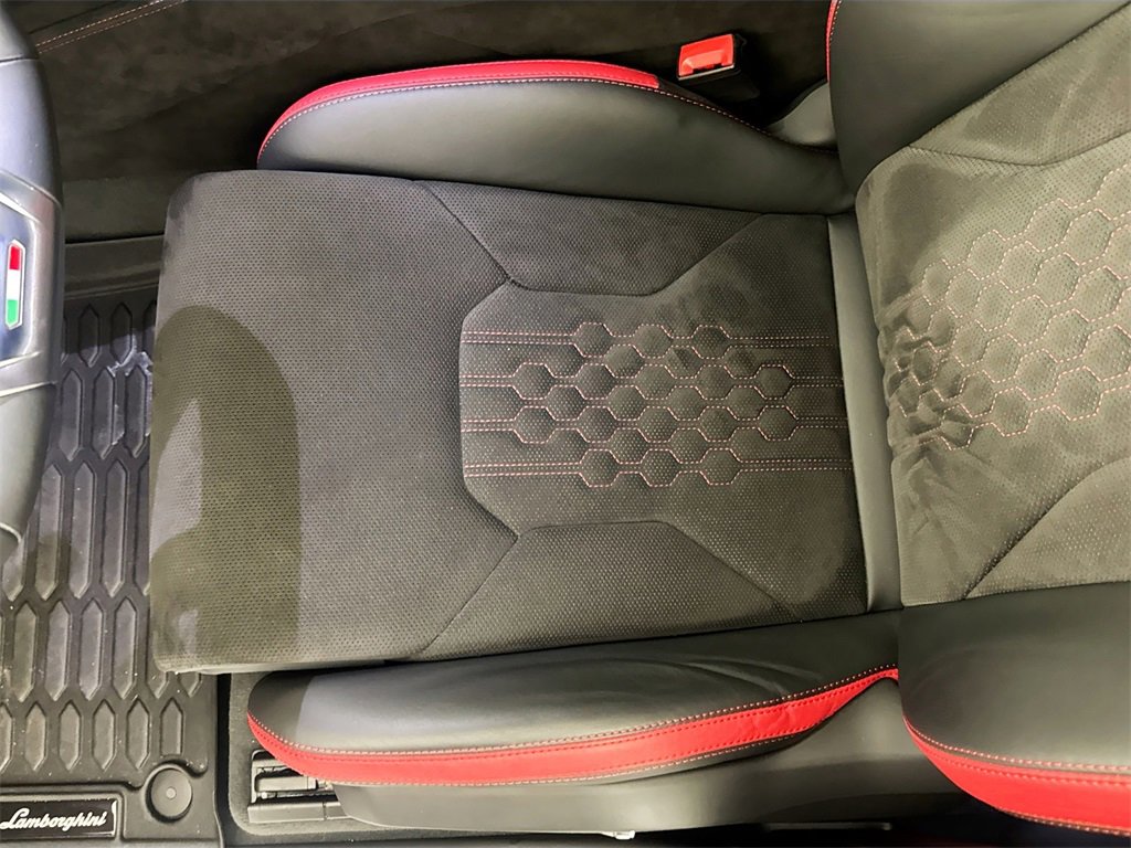 Used 2024 Lamborghini Urus S image 20