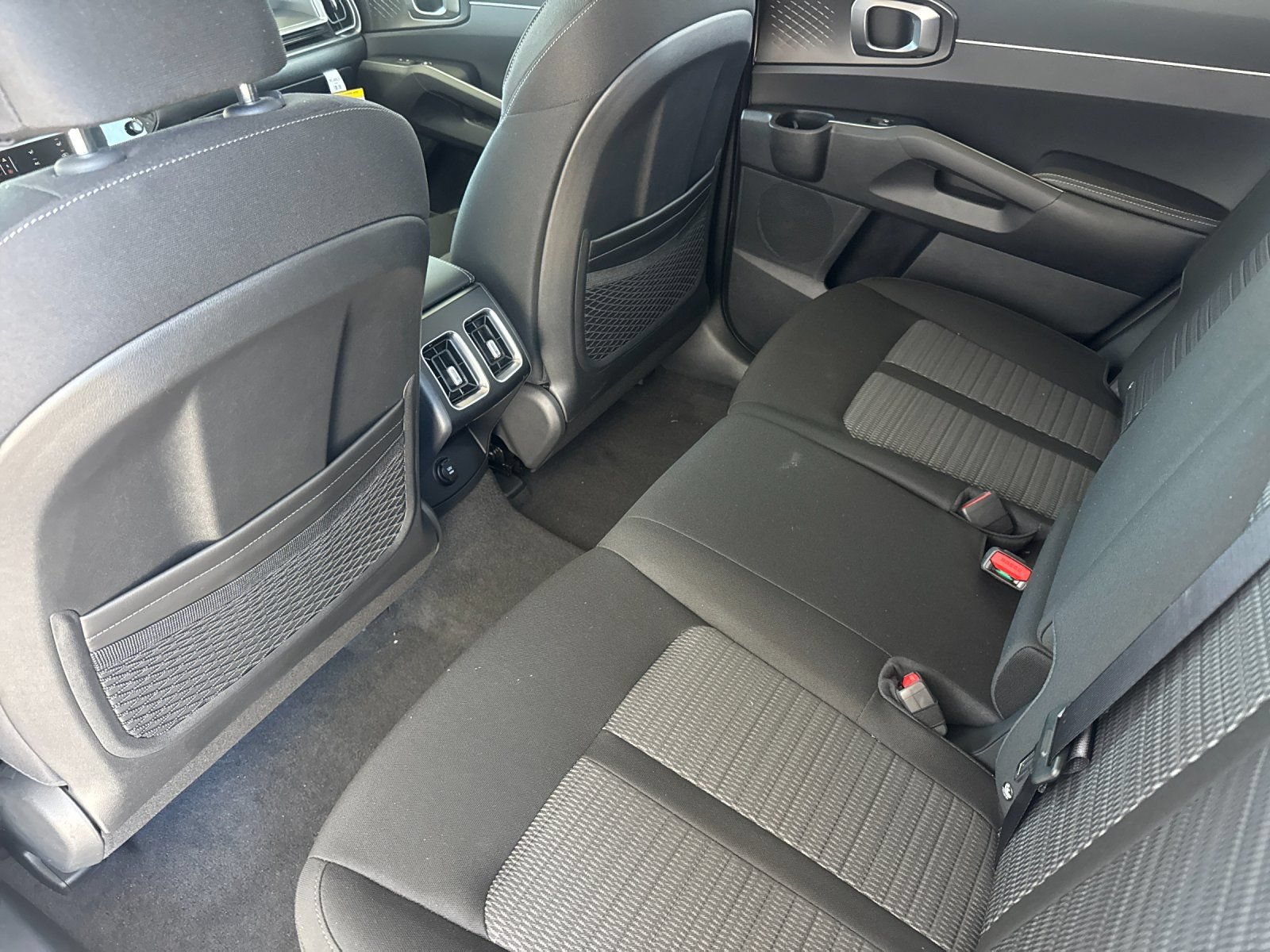 New 2026 Kia Sorento LX FWD image 12