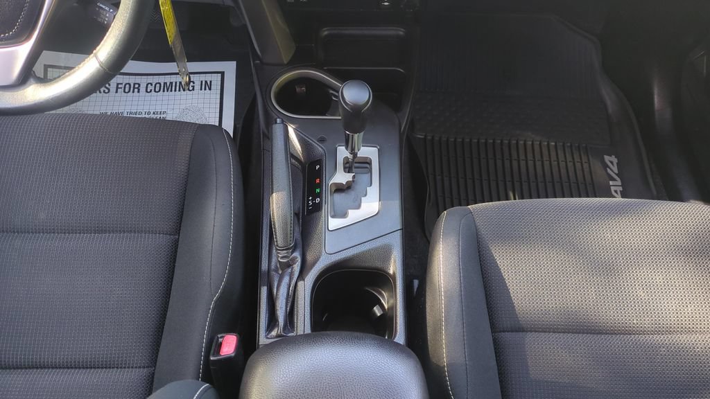 Used 2016 Toyota RAV4 XLE AWD/4WD image 15