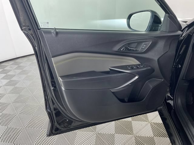 New 2026 Chevrolet Trax ACTIV w/ Driver Confidence Package FWD image 5