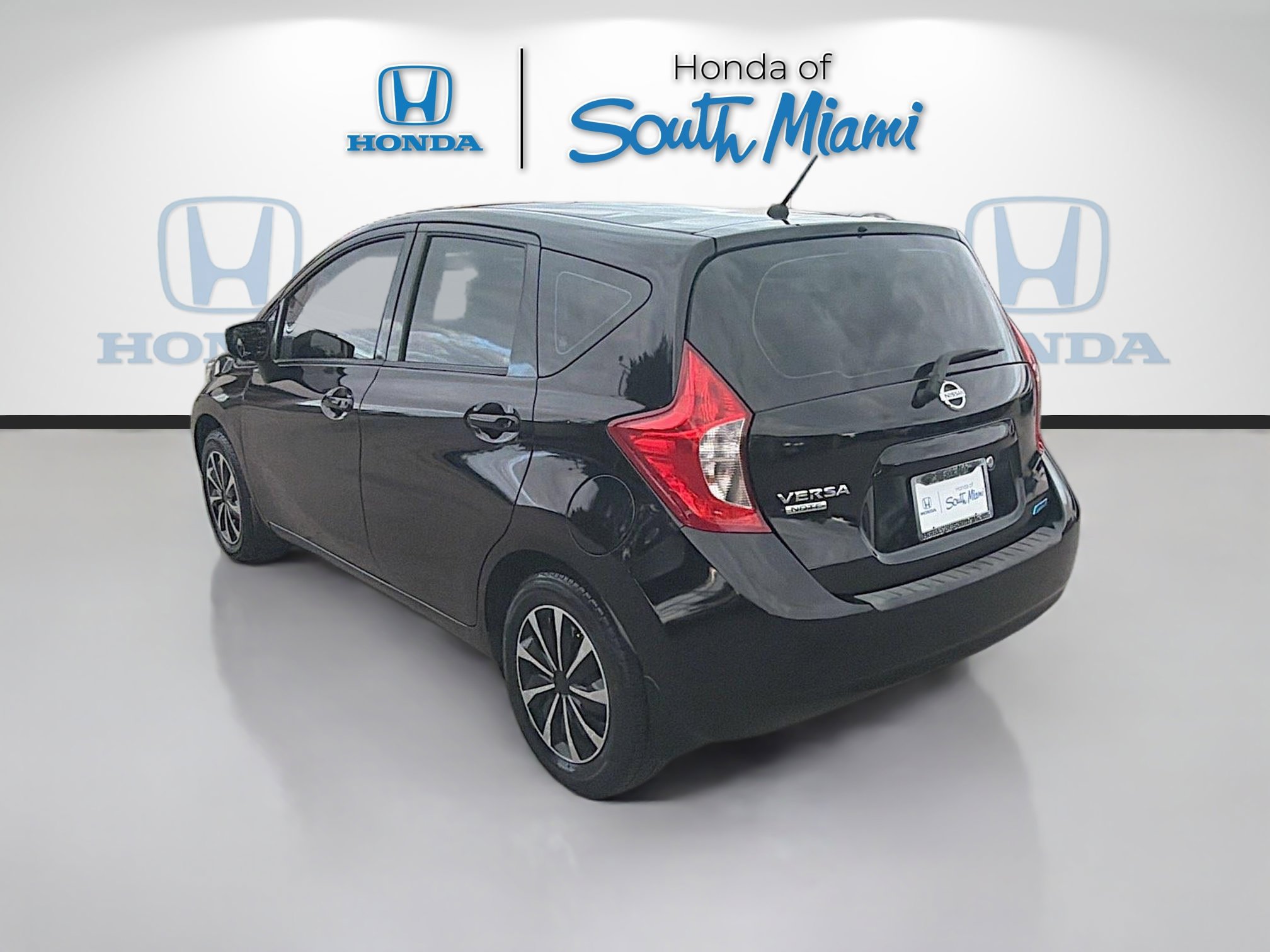 Used 2015 Nissan Versa Note S Plus image 5