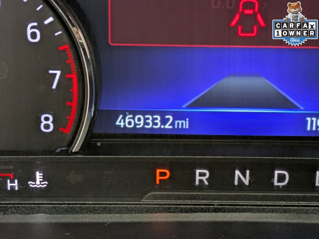 Used 2023 Ford Explorer XLT image 18