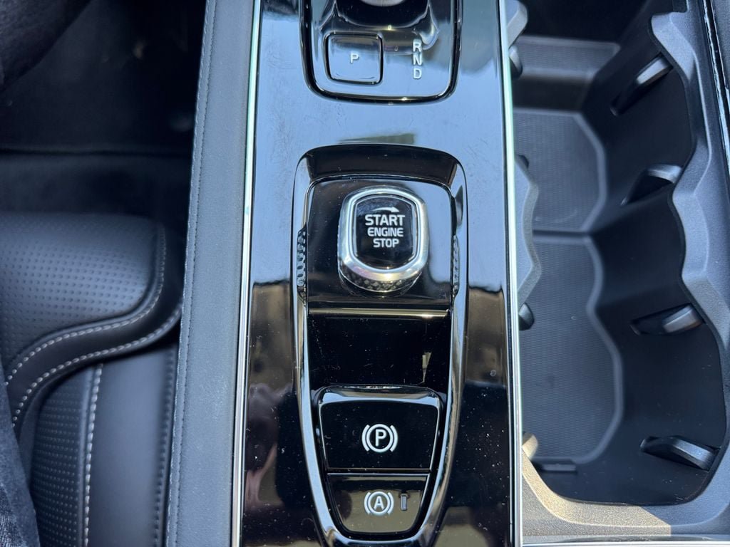 New 2026 Volvo XC90 B6 Ultra w/ Lounge Package AWD/4WD image 19