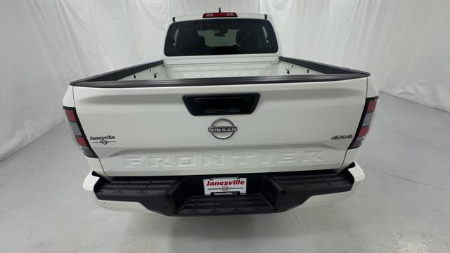 Used 2025 Nissan Frontier SV AWD/4WD image 4