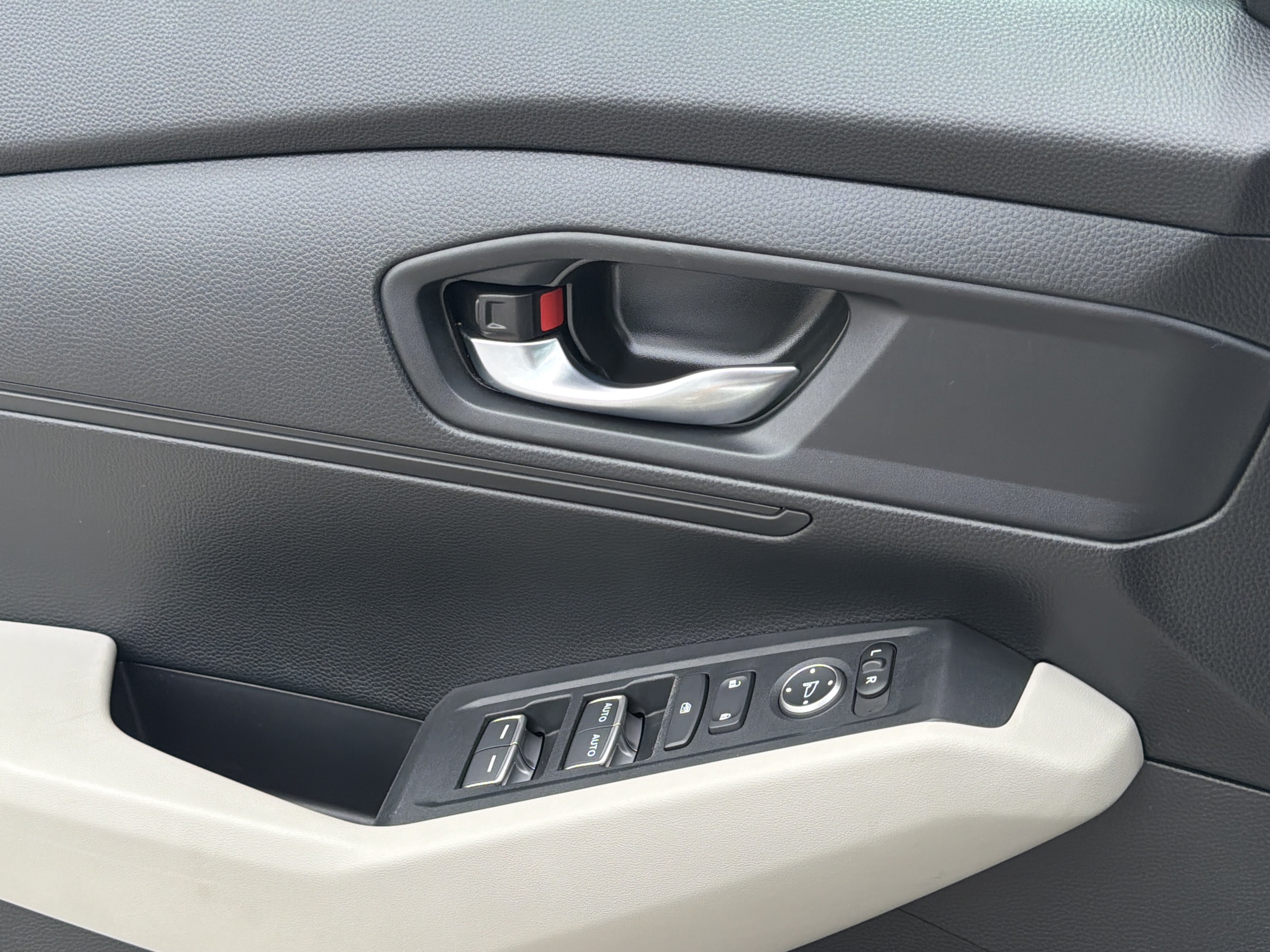 Used 2024 Honda Accord LX image 23