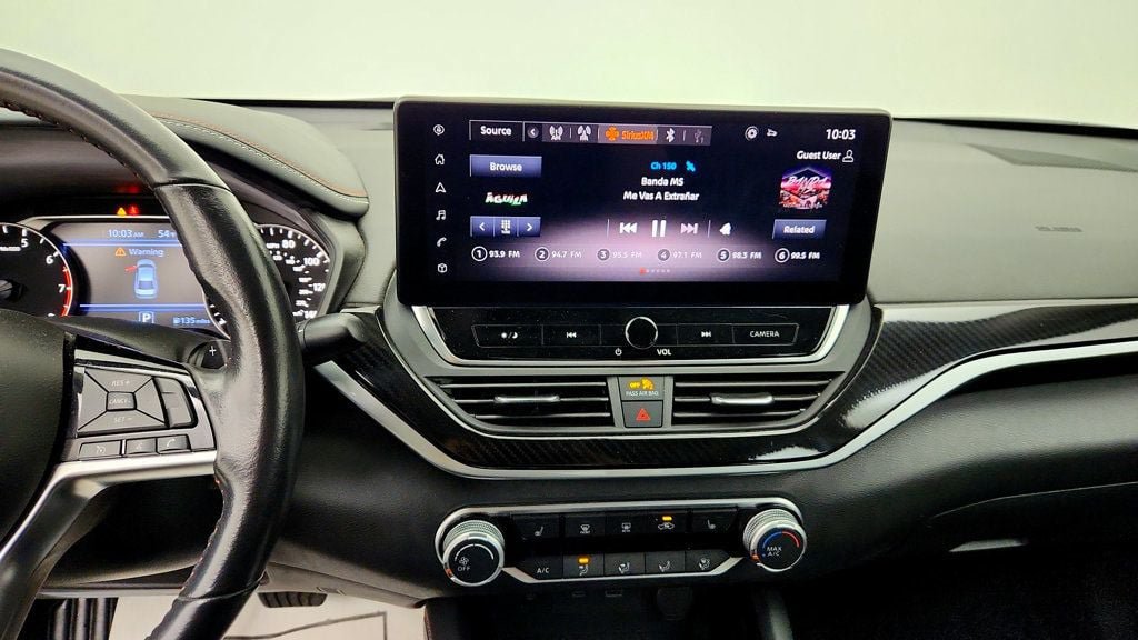 Used 2024 Nissan Altima 2.5 SR w/ SR Premium Package FWD image 18