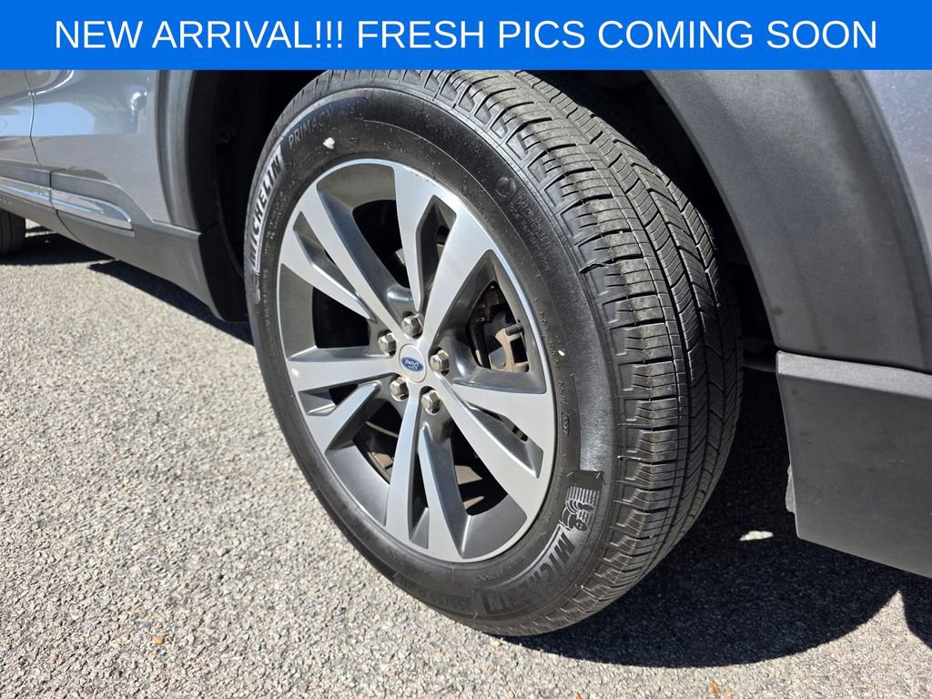 Used 2020 Ford Explorer Platinum w/ Premium Technology Package AWD/4WD image 7