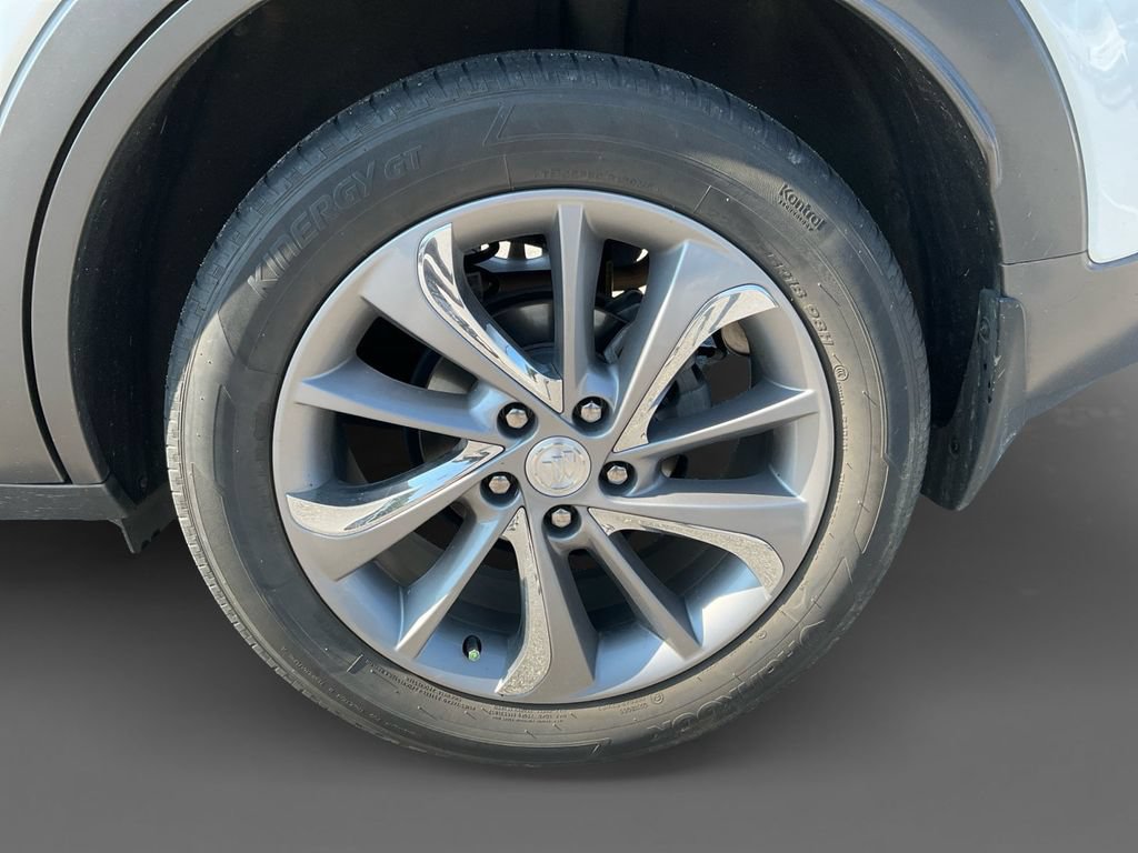 Used 2023 Buick Encore GX Essence w/ Experience Buick Package FWD image 9