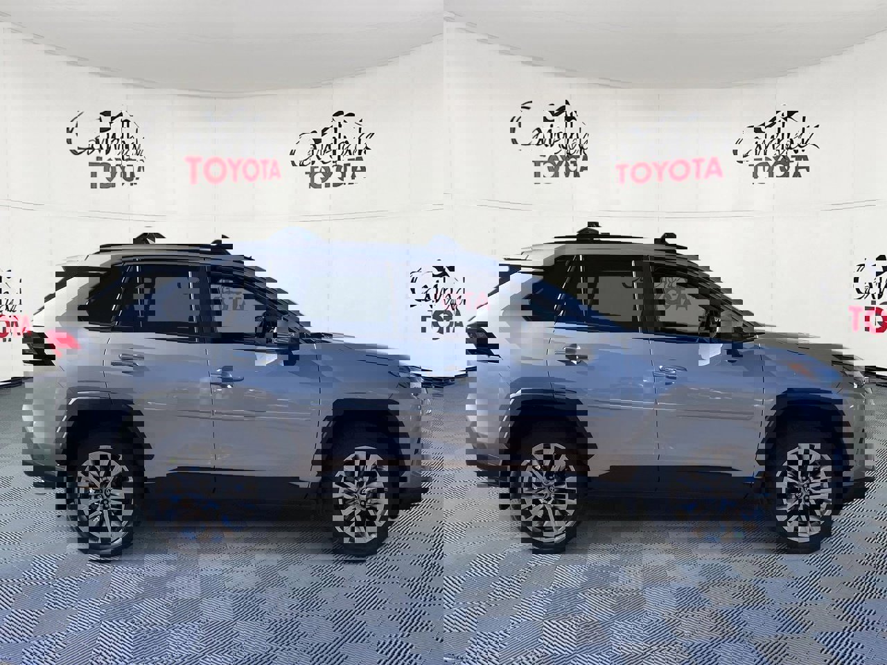 New 2025 Toyota RAV4 Limited image 9