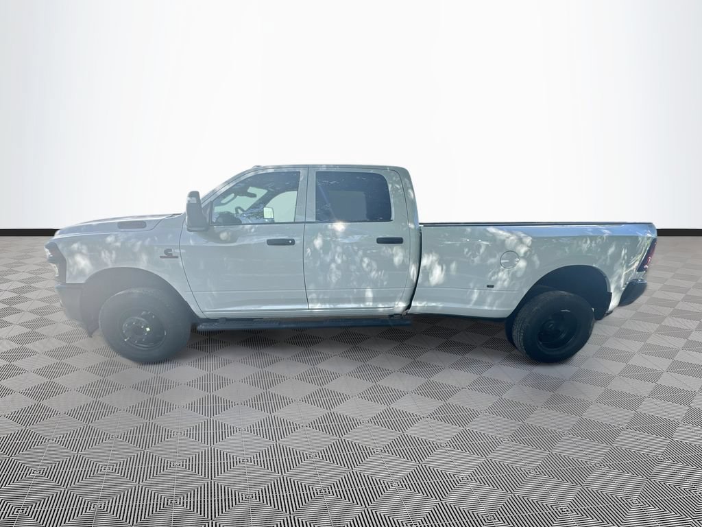 New 2026 RAM 3500 Tradesman AWD/4WD image 8
