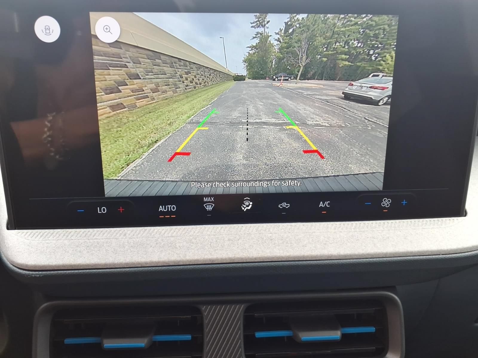 New 2026 Ford Maverick XLT FWD image 27