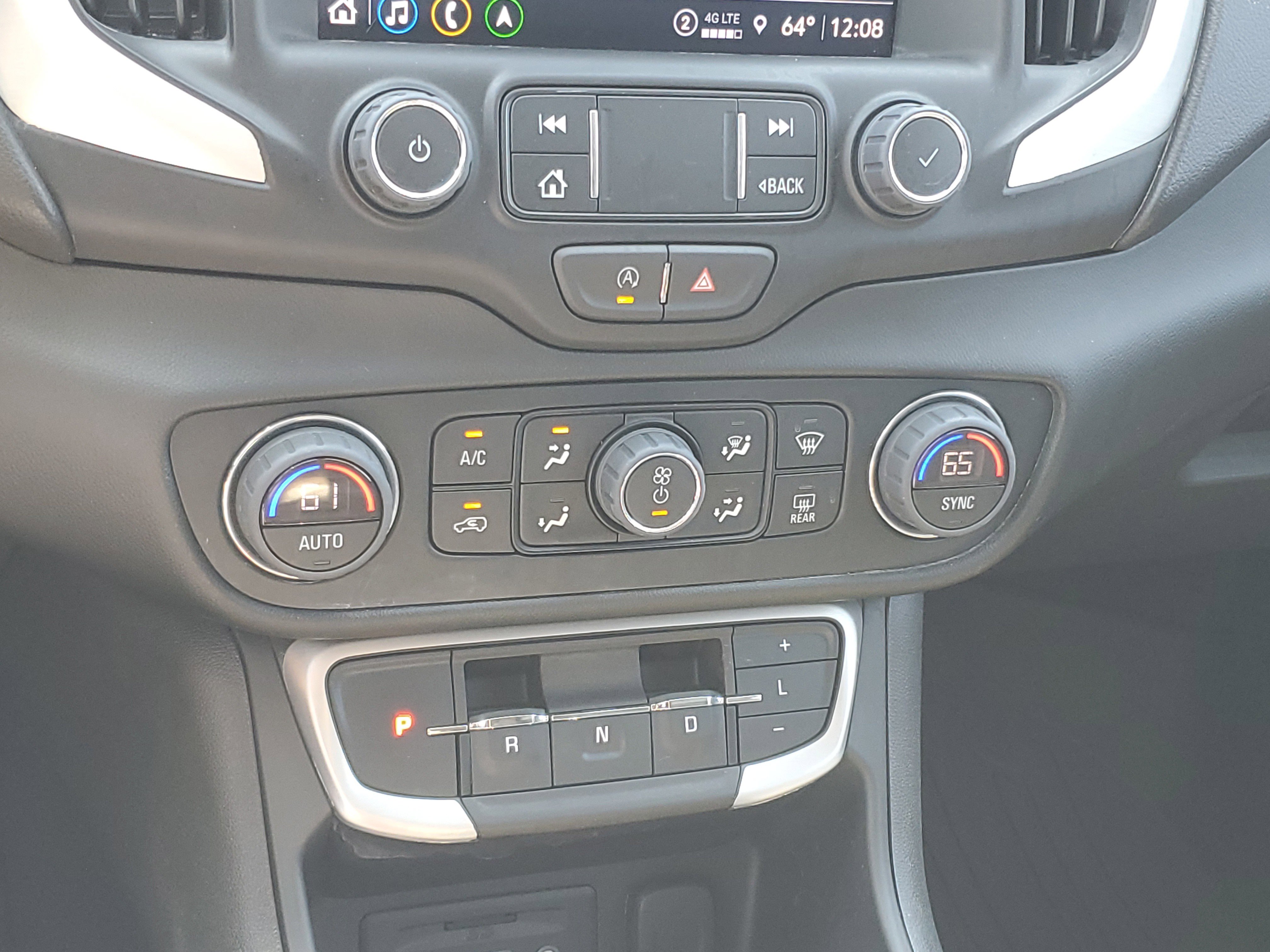 Used 2023 GMC Terrain SLT w/ Infotainment Package II FWD image 26
