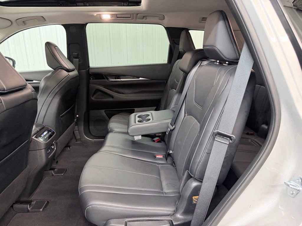 Certified 2023 INFINITI QX60 Pure FWD image 29