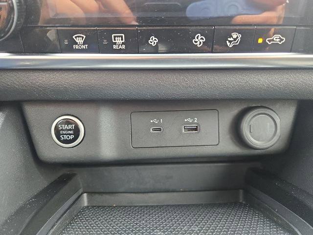 Certified 2023 Nissan Rogue SV FWD image 21
