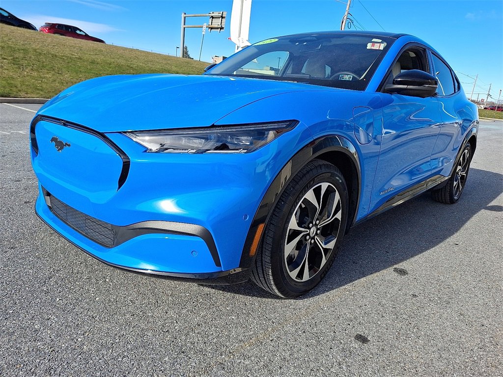 Used 2023 Ford Mustang Mach-E Premium image 4