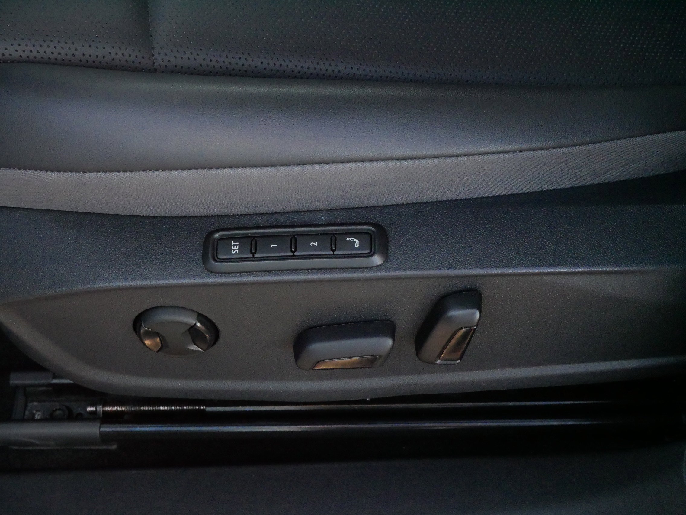 Certified 2023 Volkswagen ID.4 Pro S image 19