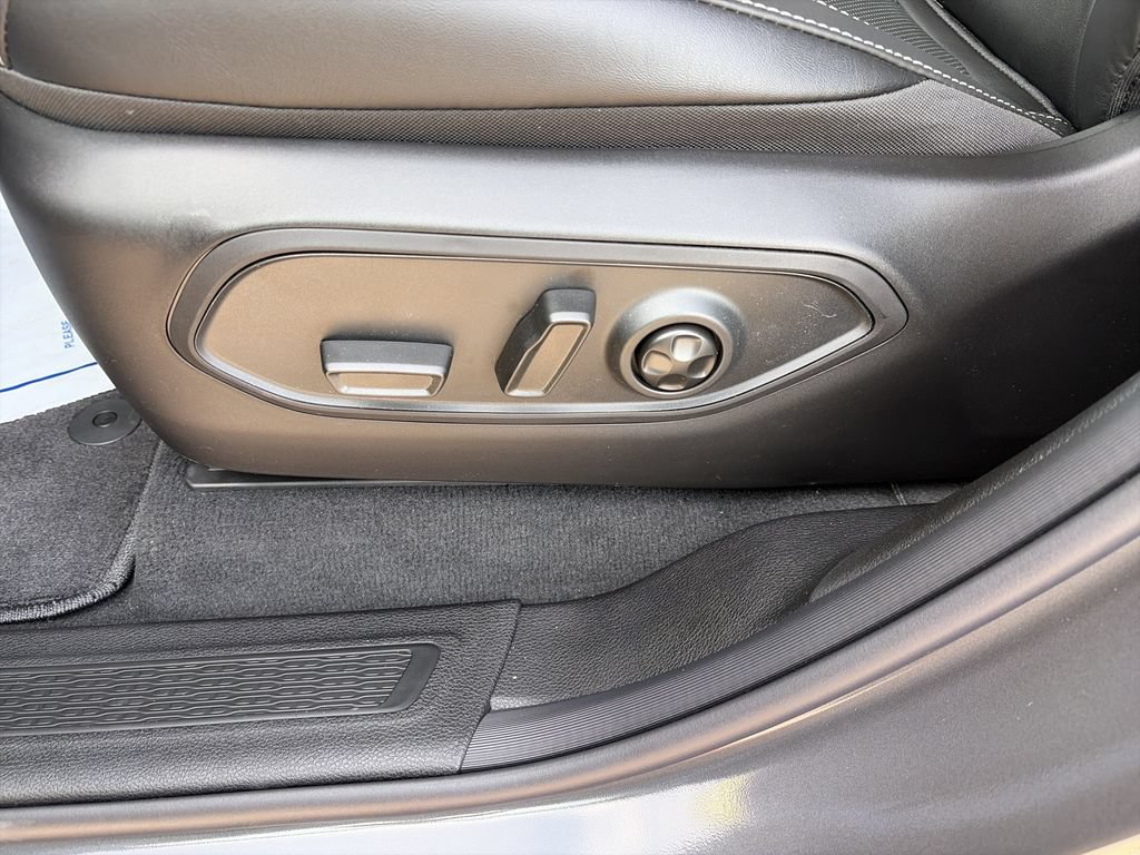 New 2026 Jeep Grand Cherokee Limited AWD/4WD image 11