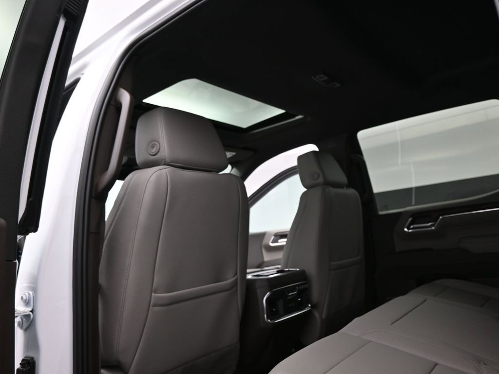 New 2026 GMC Sierra 1500 SLT w/ SLT Premium Plus Package image 19