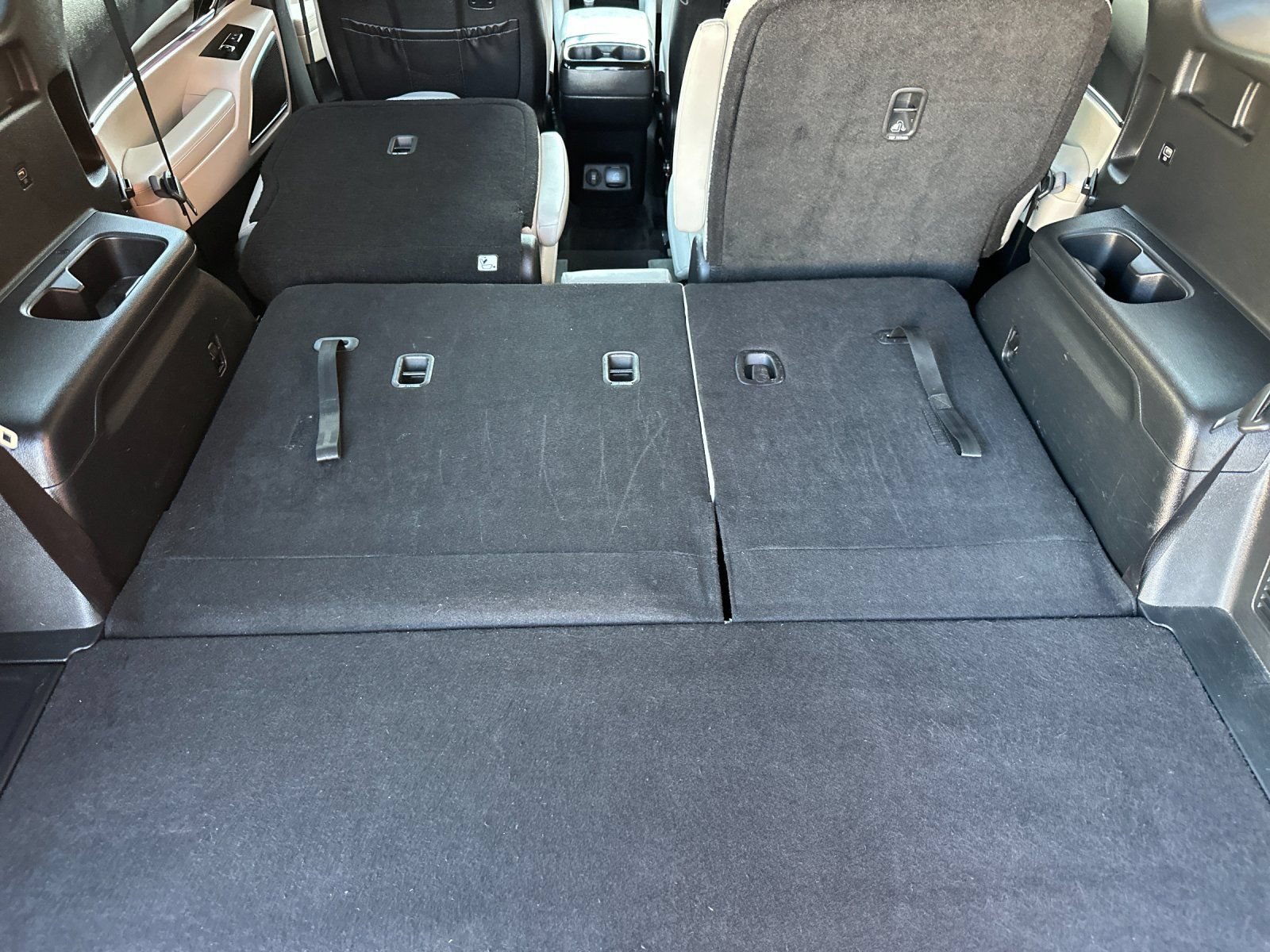 Used 2020 Kia Telluride SX w/ SX Prestige Package AWD/4WD image 19