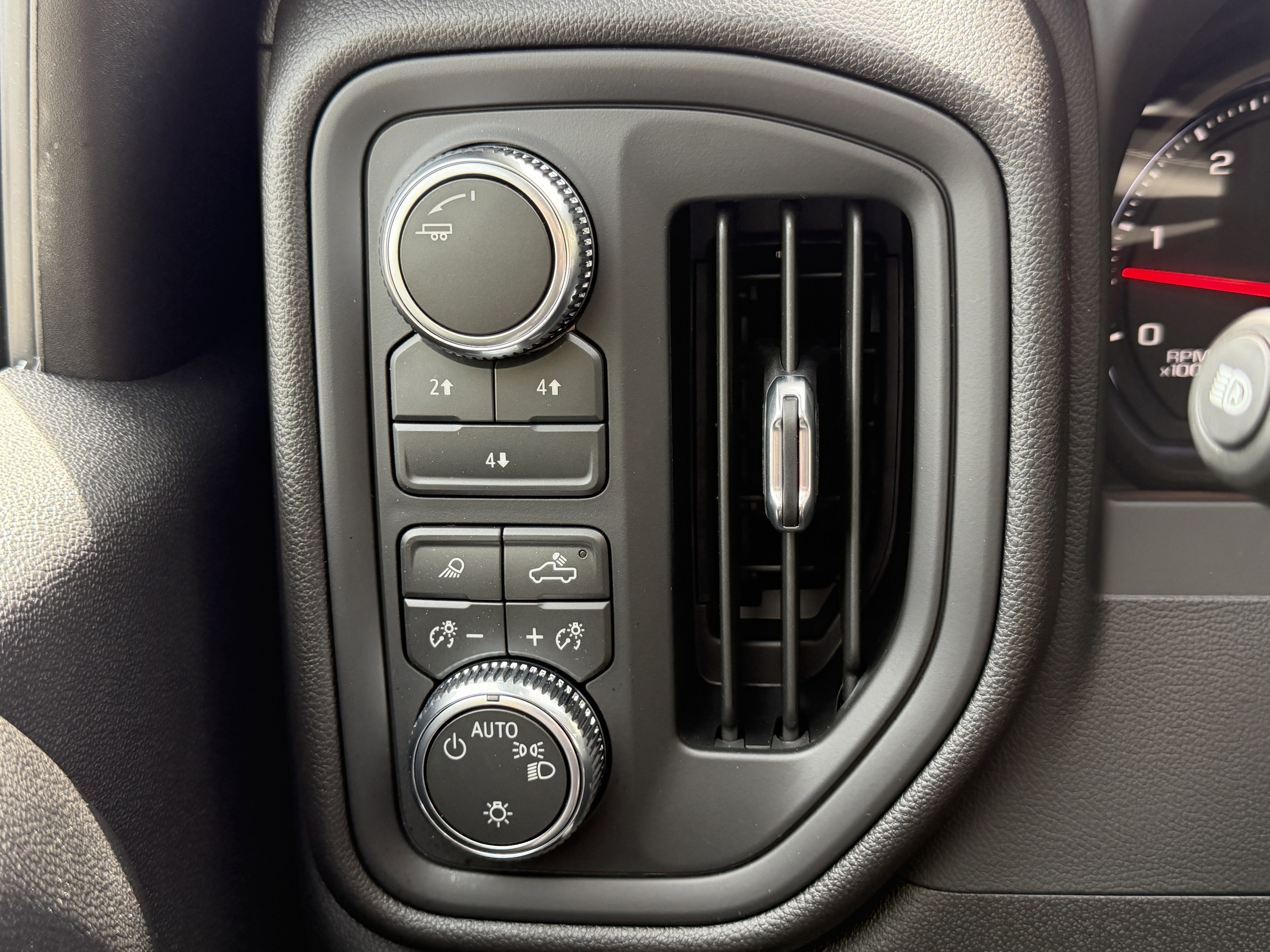 New 2026 GMC Sierra 2500 Pro image 41