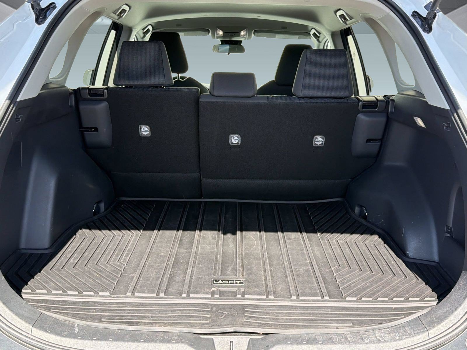 Certified 2024 Toyota RAV4 LE FWD image 26