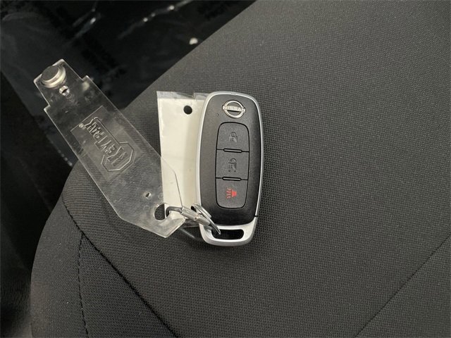 Certified 2025 Nissan Kicks Play S image 29