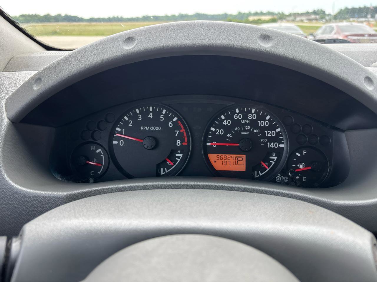 Used 2015 Nissan Frontier SV w/ SV Value Truck Package RWD image 14