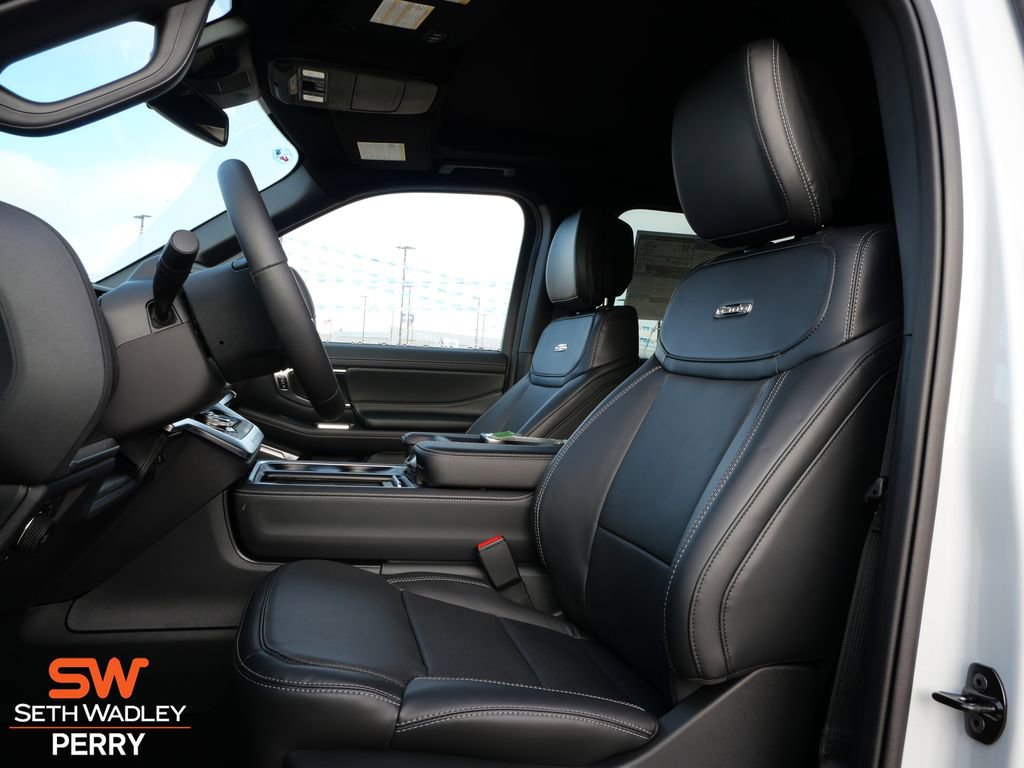 New 2026 Ford Expedition Max Platinum w/ Stealth Appearance Package image 17