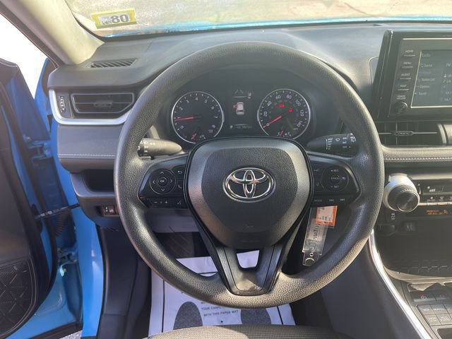 Used 2019 Toyota RAV4 LE w/ Carpet Mat Package AWD/4WD image 15