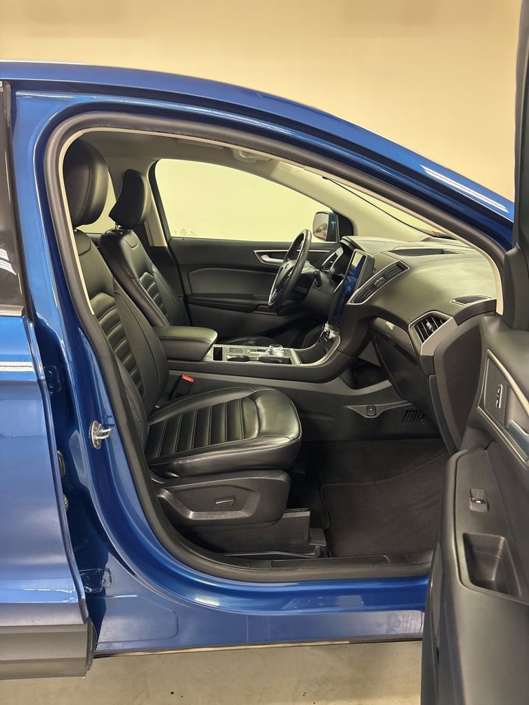 Used 2024 Ford Edge SEL AWD/4WD image 23