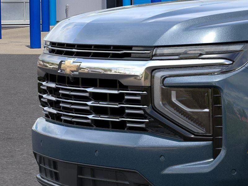 New 2026 Chevrolet Suburban Premier image 14