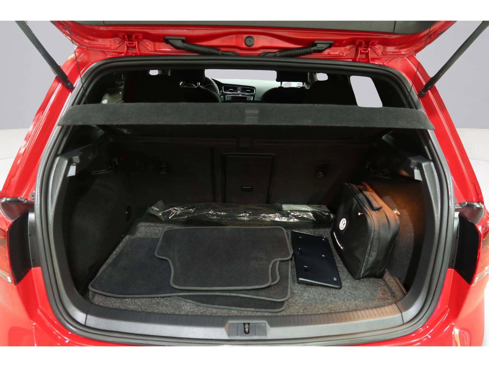 Used 2017 Volkswagen GTI 4-Door FWD image 38