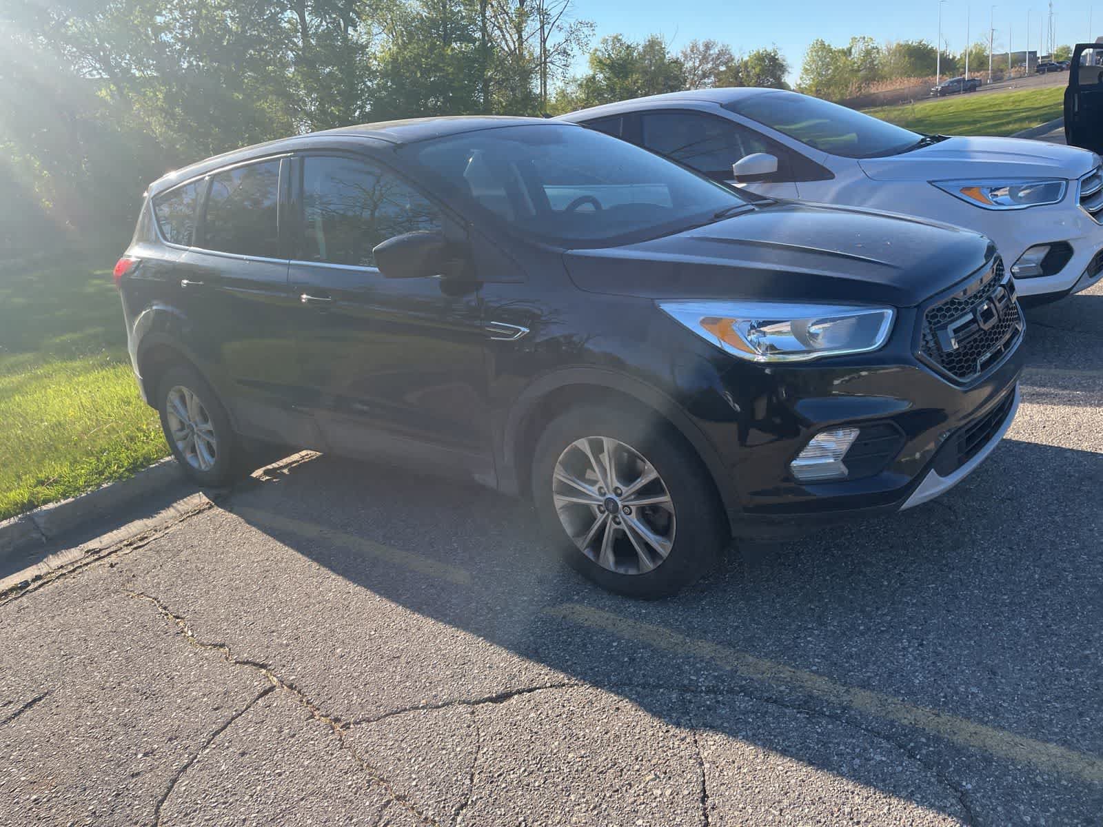 Used 2019 Ford Escape SE AWD/4WD image 16