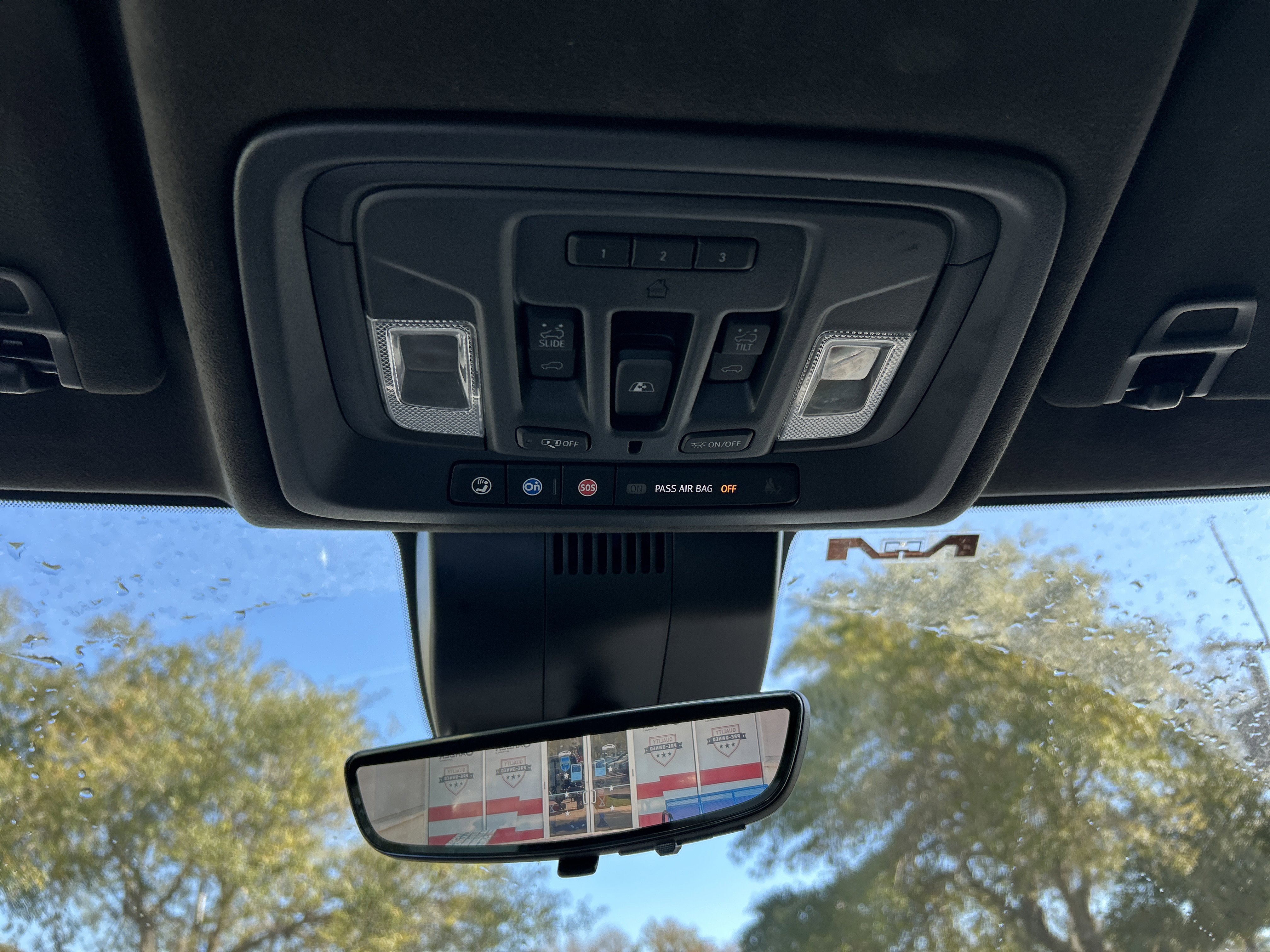 Used 2022 GMC Sierra 1500 AT4X image 28