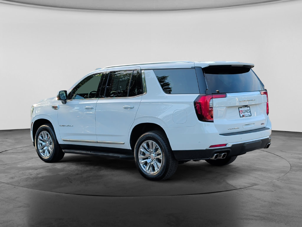 Used 2025 GMC Yukon Denali AWD/4WD image 5