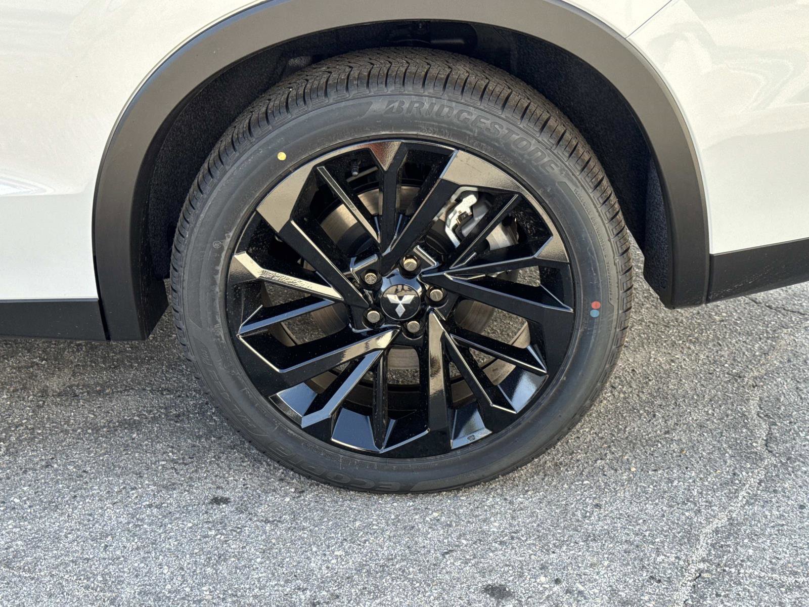 New 2025 Mitsubishi Outlander SEL Black Edition image 8