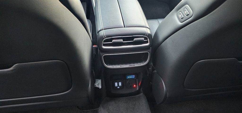 Used 2021 Genesis GV80 2.5T Advanced w/ Advanced Package 03 image 32