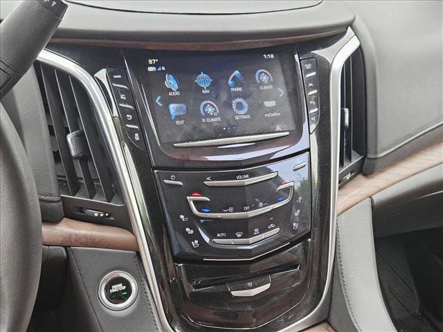 Used 2020 Cadillac Escalade ESV Premium Luxury AWD/4WD image 13