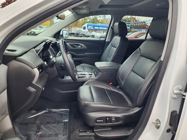 Used 2021 Chevrolet Traverse RS w/ LPO, Floor Liner Package image 21