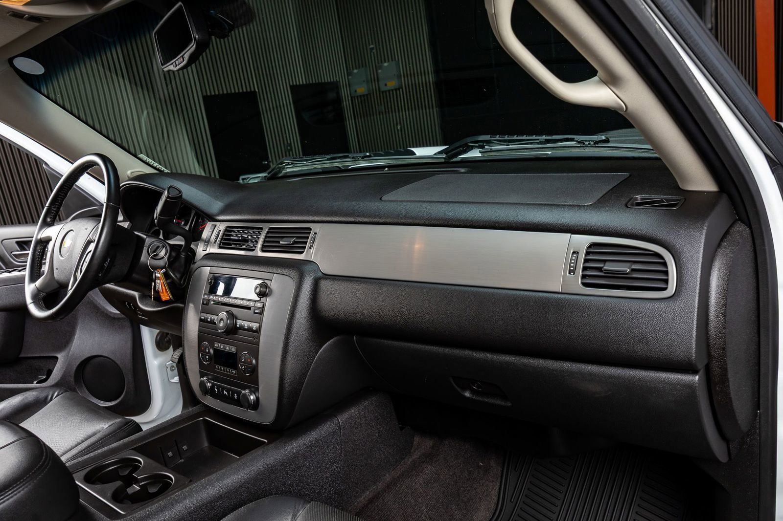 Used 2014 Chevrolet Silverado 2500 LTZ w/ LTZ Plus Package image 17