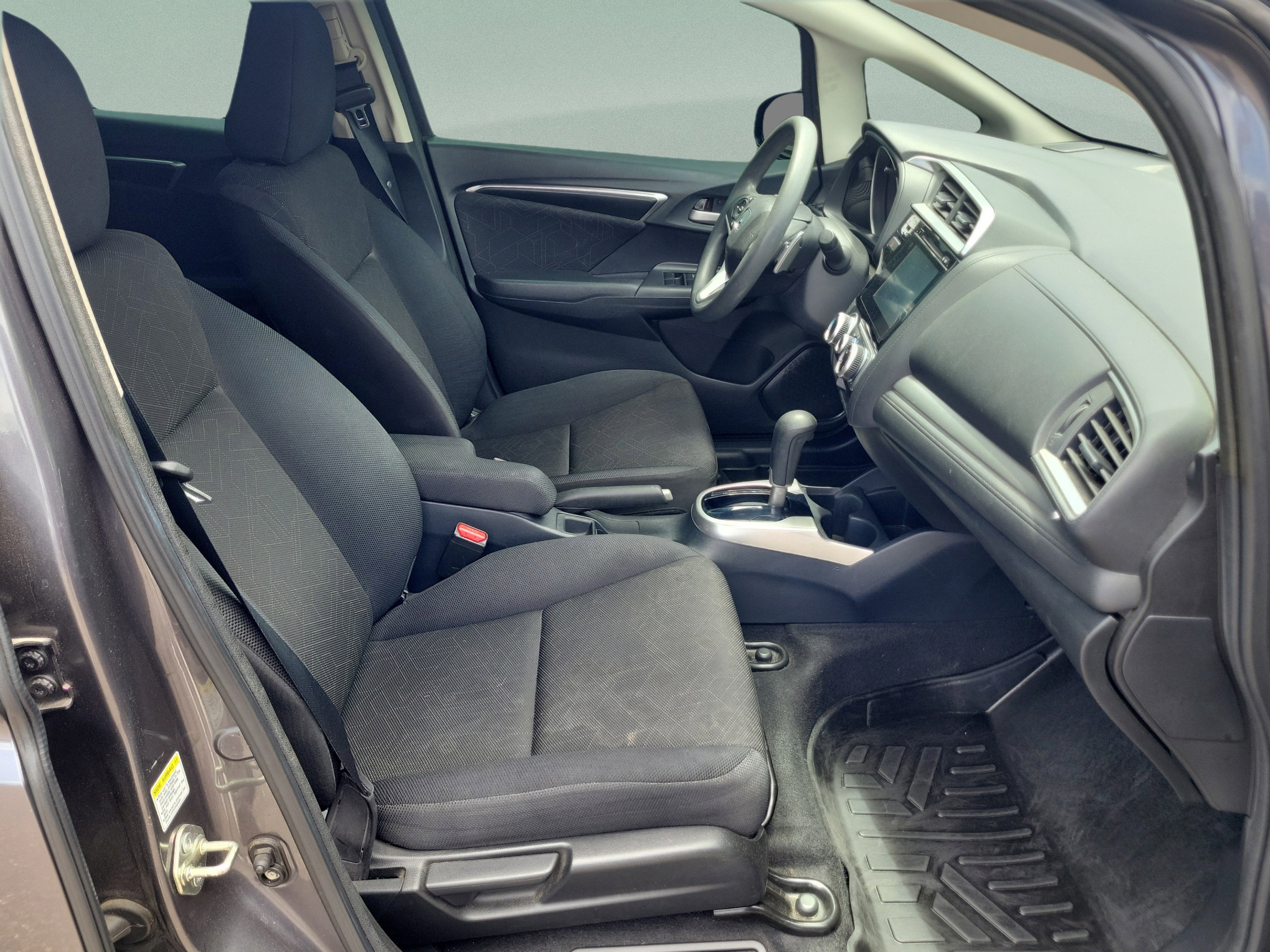 Used 2015 Honda Fit EX image 18