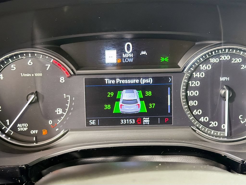 Certified 2024 Cadillac XT6 Sport AWD/4WD image 14