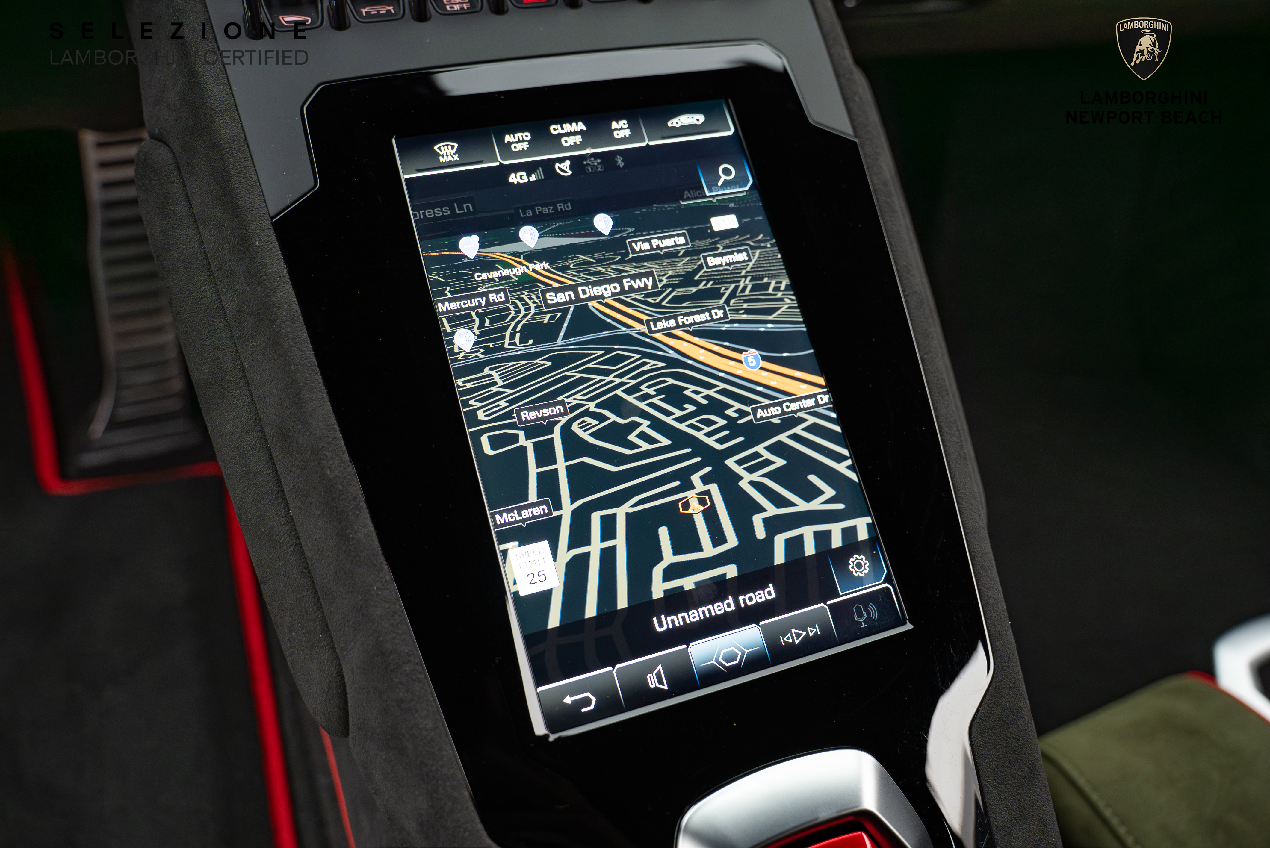 Used 2024 Lamborghini Huracan Sterrato image 34