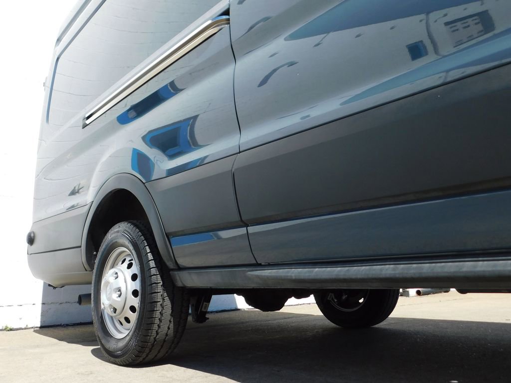 Used 2022 Ford Transit 250 148 High Roof Extended AWD w/ Parcel Delivery Package image 11