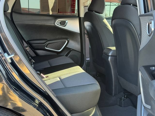 Used 2024 Kia Soul LX FWD image 18