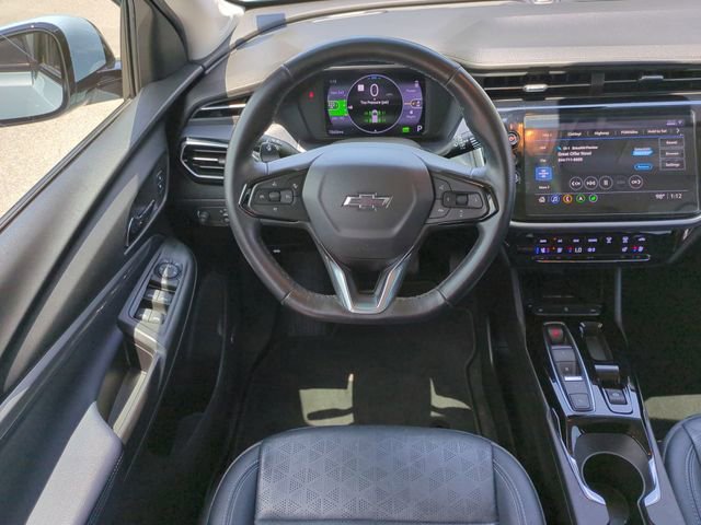 Used 2022 Chevrolet Bolt EUV Premier w/ Sun & Sound Package FWD image 18