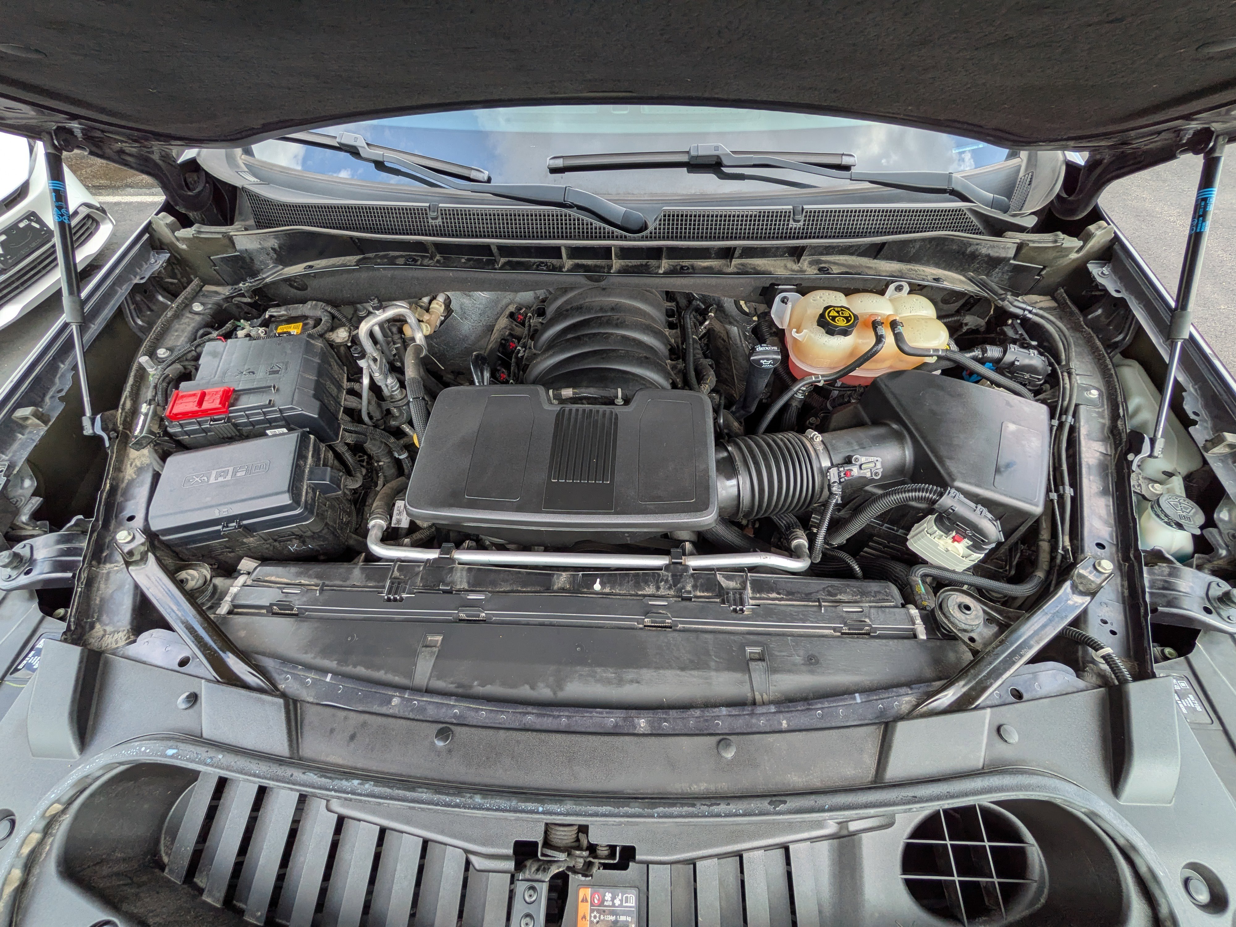 Used 2022 Chevrolet Tahoe LT w/ Luxury Package AWD/4WD image 26